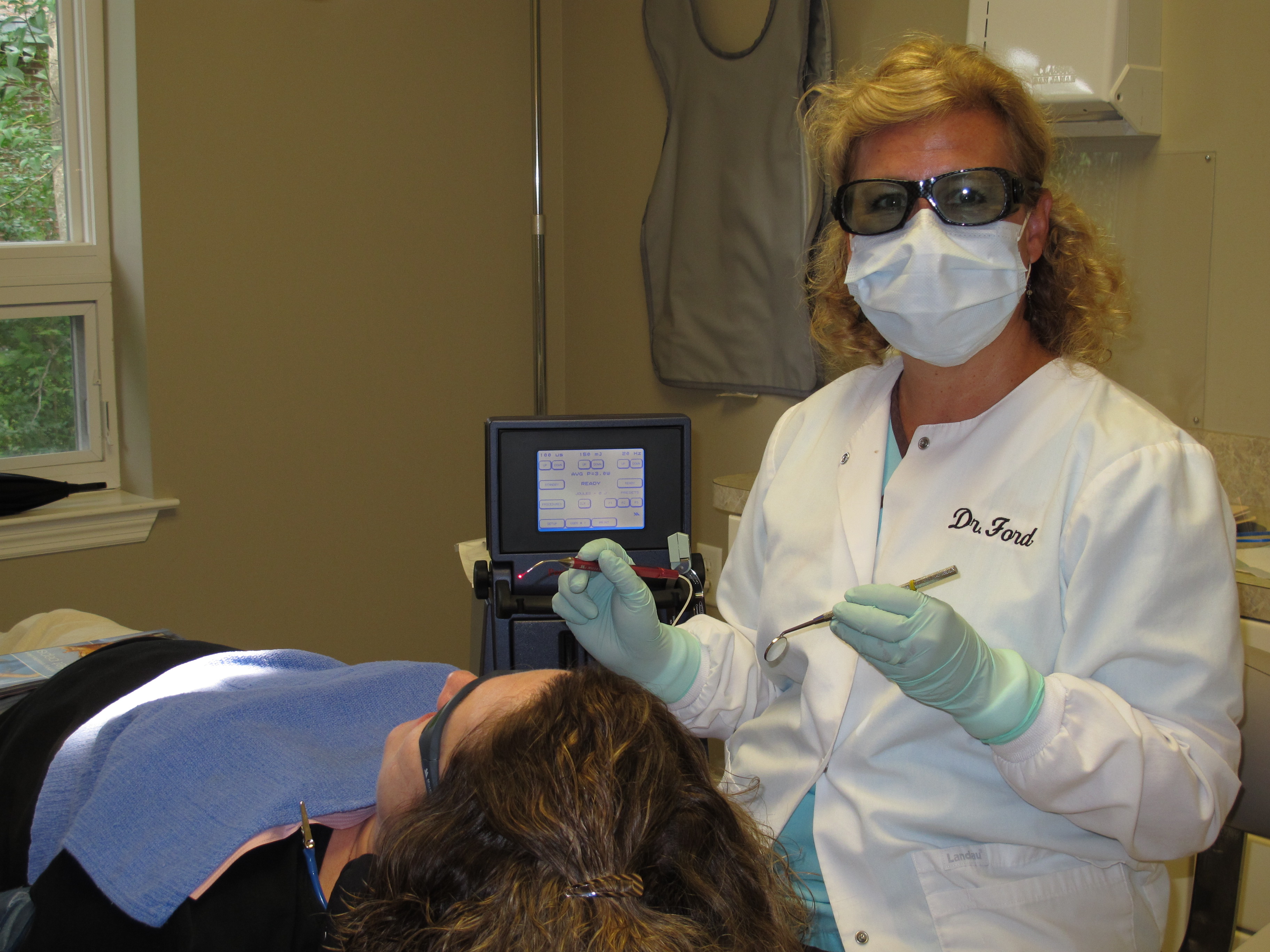 Periodontist in Summerville SC LANAP Laser Gum Surgery